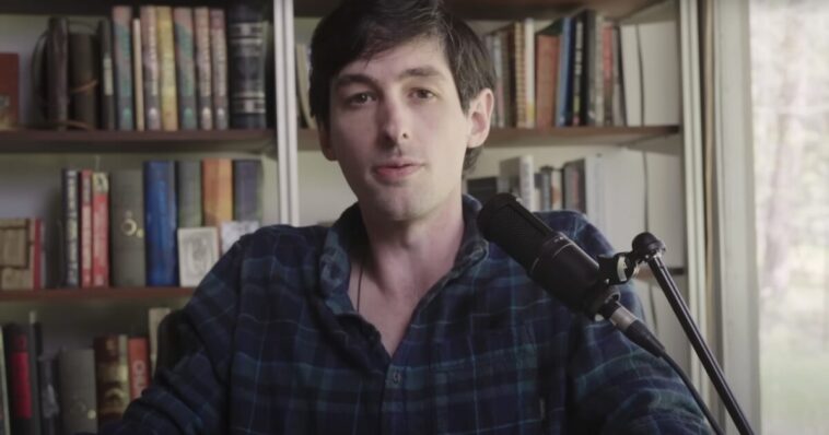 masterclass:-watch-woke-reporter-get-exposed-after-being-unable-to-defend-her-word-salad-support-of-dei-(video)