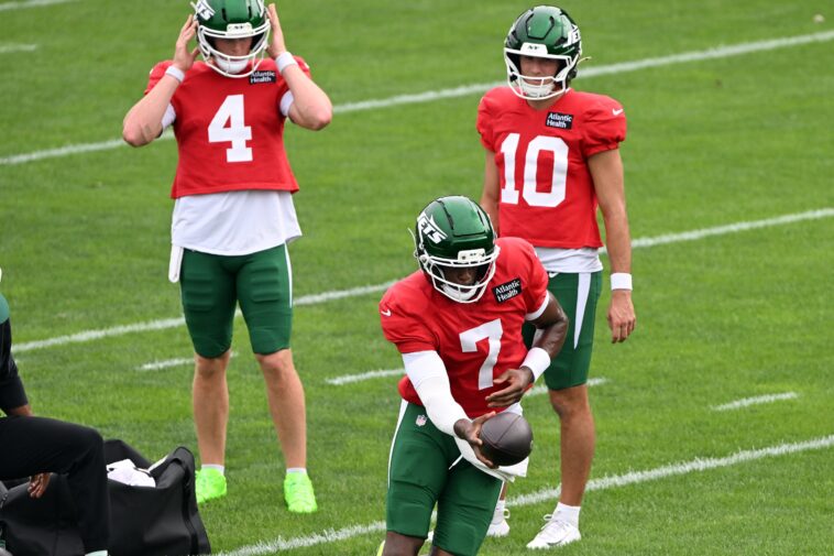 geno-smith-gives-worrisome-flashbacks-with-ugly-jets-practice