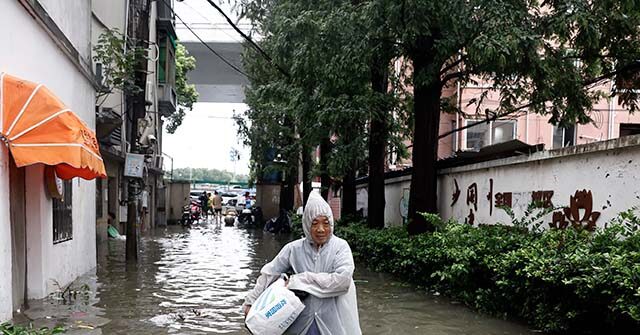 china-censors-‘flood-related-rumors’-as-typhoon-dolphin-pushes-inland