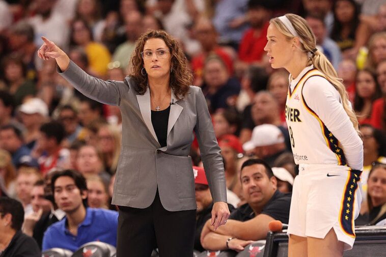 sophie-cunningham’s-coach-tells-critics-to-‘go-to-hell’-after-quiet-reaction-to-brutal-hit