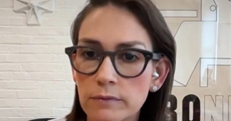 what?-fox-news-lefty-jessica-tarlov-tries-to-claim-aoc-is-a-moderate-(video)