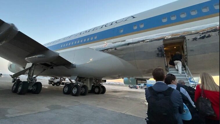 ‘decoy’-air-force-one-was-protected-by-us-fighter-jets,-official-says