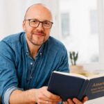 man-declines-yearbook-request-to-‘stay-cool’