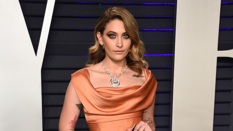paris-jackson-says-dad-michael’s-unusual-rule-helped-protect-her-childhood
