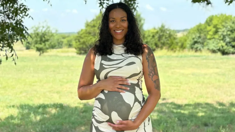 red-state-comes-to-rescue-of-surrogate-mom-facing-pressure-to-kill-baby