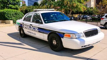 knoxville-police-love-triangle-drags-police-chief-into-mess-for-flirty-texts-with-one-of-the-female-officers