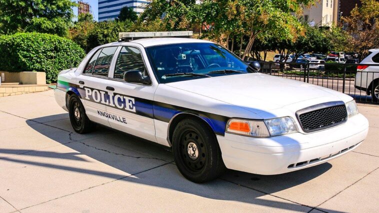 knoxville-police-love-triangle-drags-police-chief-into-mess-for-flirty-texts-with-one-of-the-female-officers