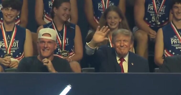 leftists-melt-down-as-espn’s-biggest-star-hangs-out-with-trump-to-promote-high-school-athletes