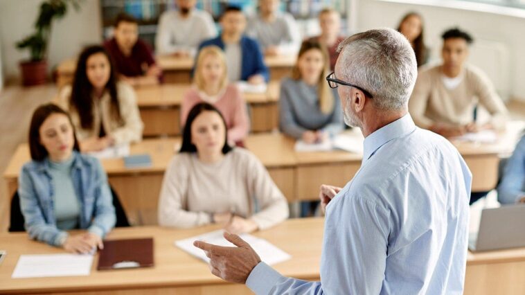 campus-antisemitism-extends-beyond-student-protests-and-into-classrooms,-adl-warns
