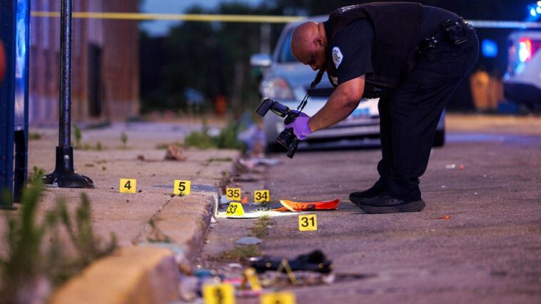 former-chicago-detective-says-one-city’s-murder-plunge-offers-windy-city-crime-blueprint