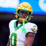 oregon-rb-jordon-davison-reportedly-has-collarbone-injury,-could-miss-opener