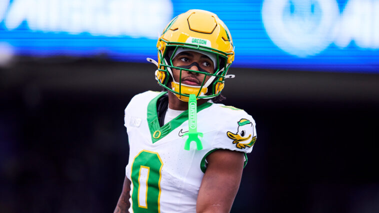 oregon-rb-jordon-davison-reportedly-has-collarbone-injury,-could-miss-opener