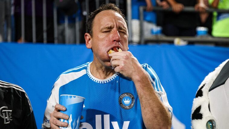 joey-chestnut-suffers-shocking-defeat-at-minor-league-baseball-game-but-it-comes-with-one-giant-asterisk