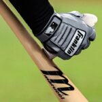 mmm,-lumber:-budweiser-drops-bat-flavored-beer-for-mlb-field-of-dreams-game-in-iowa