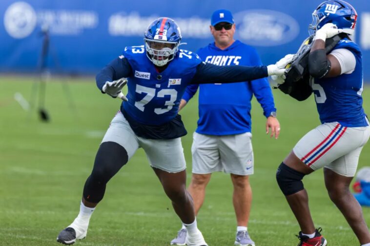 giants-veteran-evan-neal-might-have-shot-to-make-roster-after-all