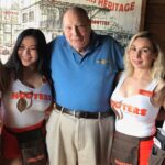 102-year-old-navy-veteran-still-craves-hot-wings-after-102-combat-missions-in-korea:-‘i-might-make-it-to-115’