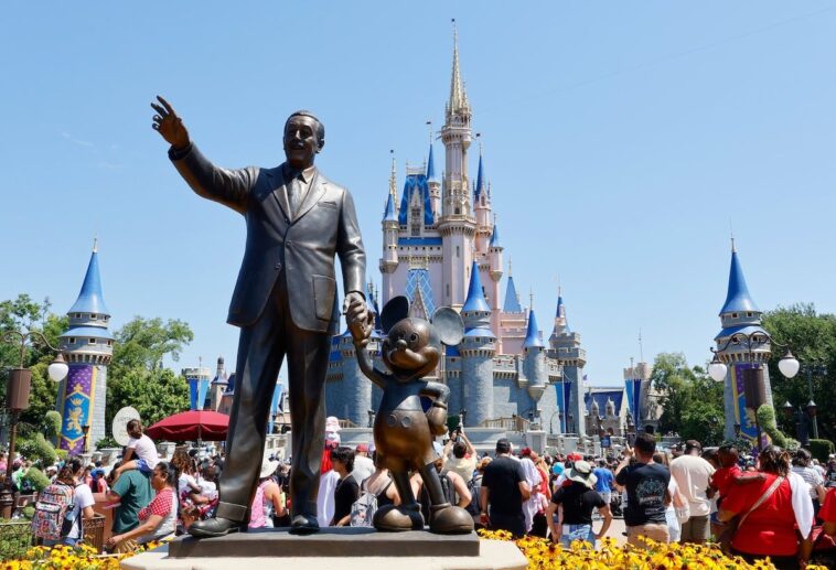 disney-quietly-changes-park-staple-and-fans-are-furious