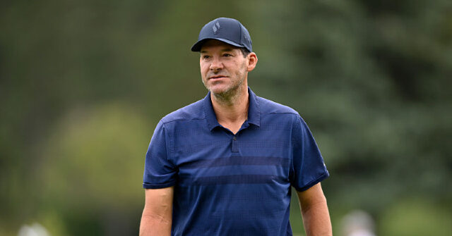 report:-tony-romo-‘over’-at-cbs-sports-following-arrest