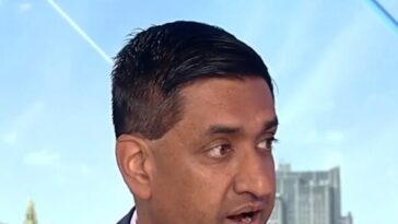 dem-rep.-khanna-‘considering’-2028-presidential-run,-says-aoc-decision-doesn’t-have-‘any-bearing’