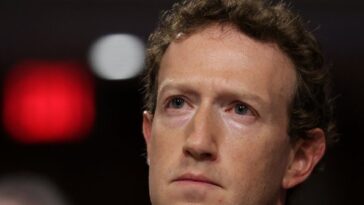 mark-zuckerberg’s-meta-heads-to-court-to-face-youth-social-media-addiction-claims-from-29-states
