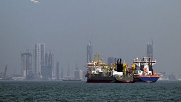 more-middle-east-trouble:-massive-oil-leak-discovered-in-ocean-near-strait-of-hormuz