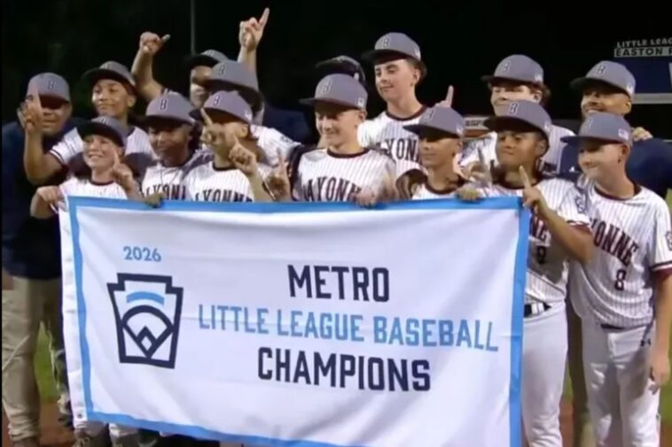 bayonne,-nj.-scores-comeback-win-to-advance-to-little-league-world-series
