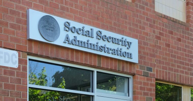 why-it-took-the-feds-so-long-to-stop-sending-benefits-to-dead-people