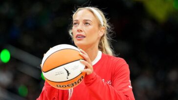 jonathan-alpert:-women-were-told-to-speak-up.-except-about-women’s-sports