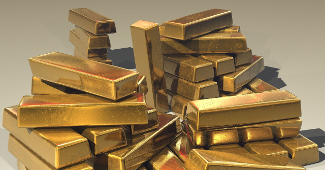 belgium-construction-crew-unearths-$10-million-in-hidden-gold-while-laying-sewer-pipe