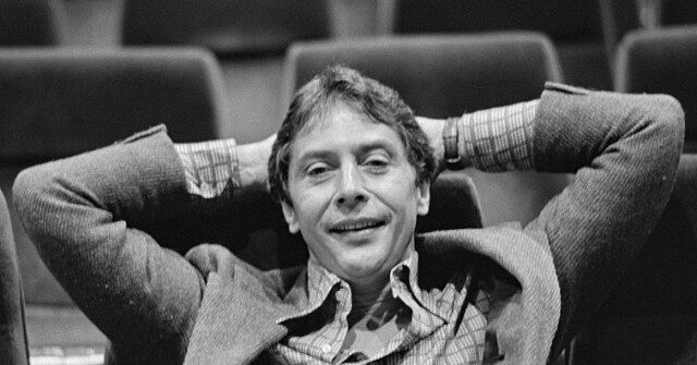 mark-rydell,-oscar-nominated-director-of-‘on-golden-pond,’-dies-at-97
