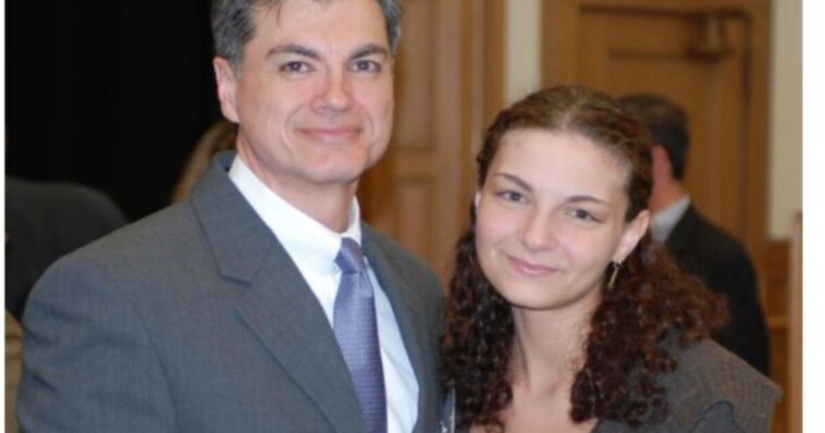 federal-prosecutors-investigate-political-firm-owned-by-daughter-of-crooked-judge-in-trump’s-hush-money-trial