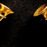 british-treasure-hunters-hit-pay-dirt,-find-gold-after-years-of-failure-with-metal-detectors