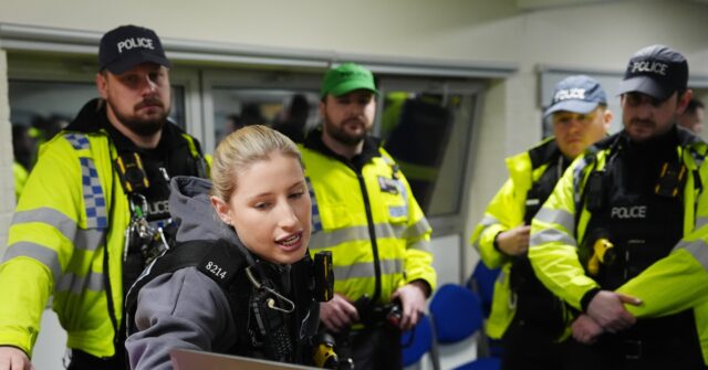 former-police-officer-convicted-of-sharing-‘grossly-offensive’-meme-about-islam-in-britain