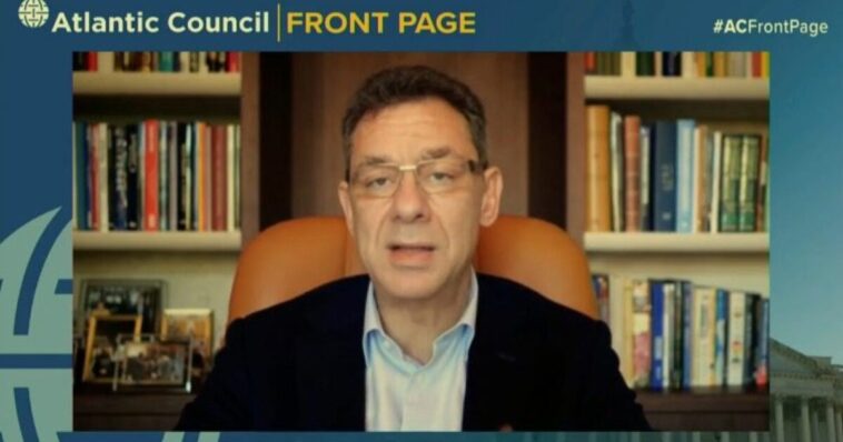 flashback:-pfizer-ceo-said-people-who-‘spread-misinformation’-about-covid-vaccines-are-“criminals”-–-as-fauci-secretly-knew-jabs-cause-miscarriages-(video)