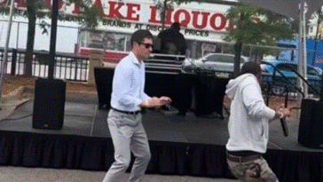 progressive-minneapolis-mayor’s-viral-hip-hop-moves-spark-‘humiliation-ritual’-mockery-online