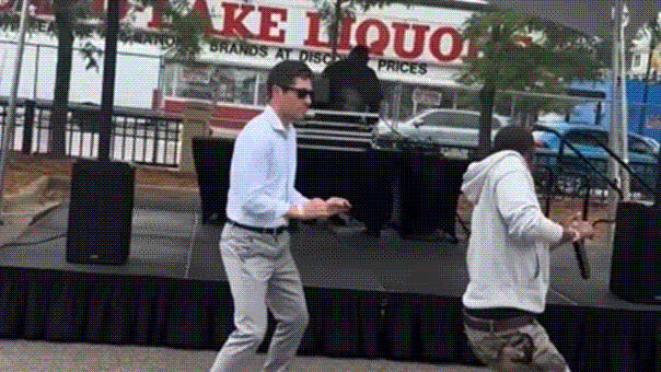 progressive-minneapolis-mayor’s-viral-hip-hop-moves-spark-‘humiliation-ritual’-mockery-online