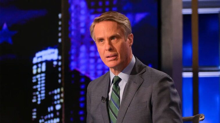former-abc-news-correspondent-admits-network-is-liberal,-claims-‘nobody’-voted-for-trump
