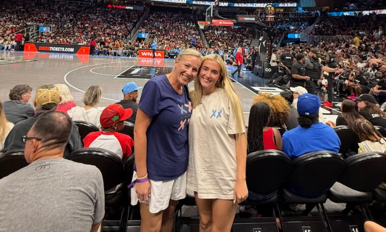 mom-and-daughter-told-to-cover-up-xx-xy-t-shirts,-say-they-were-threatened-with-ejection-at-fever-dream-game