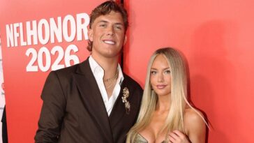 jaxson-dart’s-girlfriend-marissa-ayers-addresses-nfl’s-propaganda-campaign,-angel-reese-tries-to-dunk-&-flair