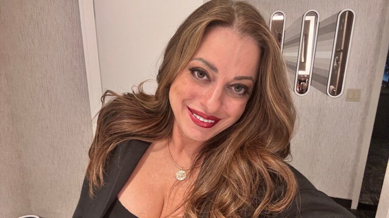 why-wwe-legend-dawn-marie-is-heading-to-onlyfans-at-55