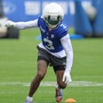 odell-beckham-jr.’s-active-giants-practice-comes-with-push-up-penance