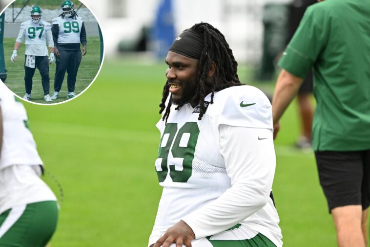 t’vondre-sweat-could-be-best-of-both-worlds-for-jets-as-366-pound-lineman-makes-training-camp-debut