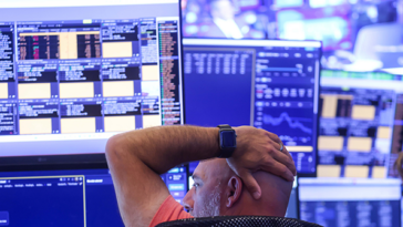 breitbart-business-digest:-people-are-worried-about-the-long-bond