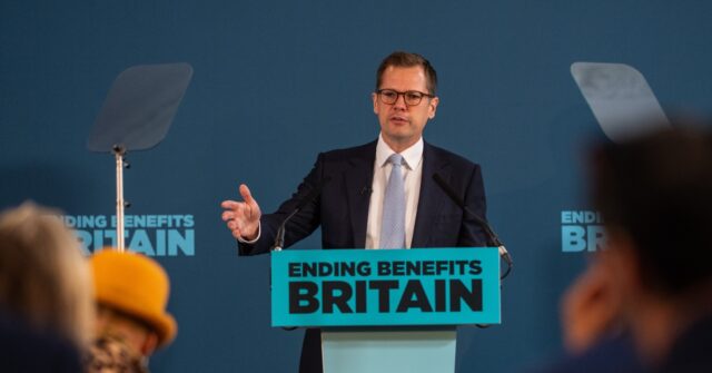 reform-uk-unveils-plans-to-cut-welfare-by-50-billion-a-year,-including-ending-benefits-to-foreigners