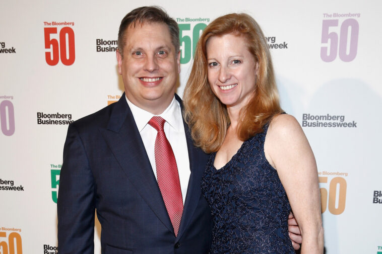 wife-of-hedge-fund-mogul-barred-from-testifying-in-record-breaking-nj-divorce-case-after-hacking-his-email,-stealing-his-mail:-judge