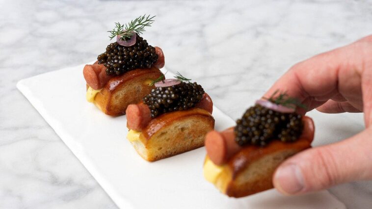$100-hot-dogs-get-over-the-top-treatment-with-caviar,-wagyu-and-24-karat-gold