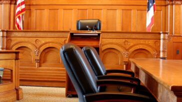 [4]-massachusetts-mayor-charged-in-alleged-$1.5-million-pandemic-era-loan-fraud-and-money-laundering-scheme
