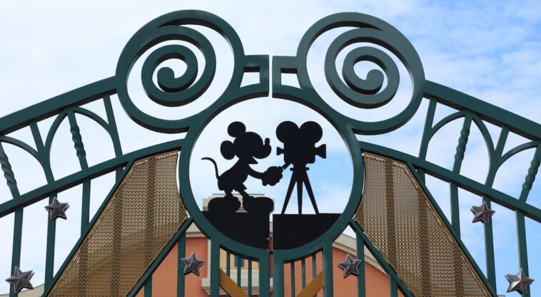 disney-goes-to-war-with-trump’s-fcc-over-abc,-jimmy-kimmel