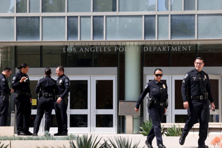 suspicious-substance-found-inside-letter-triggers-closure-at-lapd-headquarters