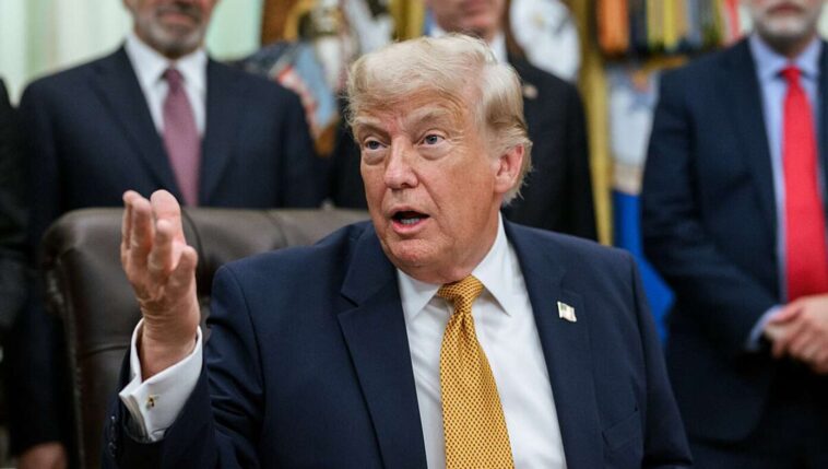 trump-admits-both-koreas-look-the-same-to-him